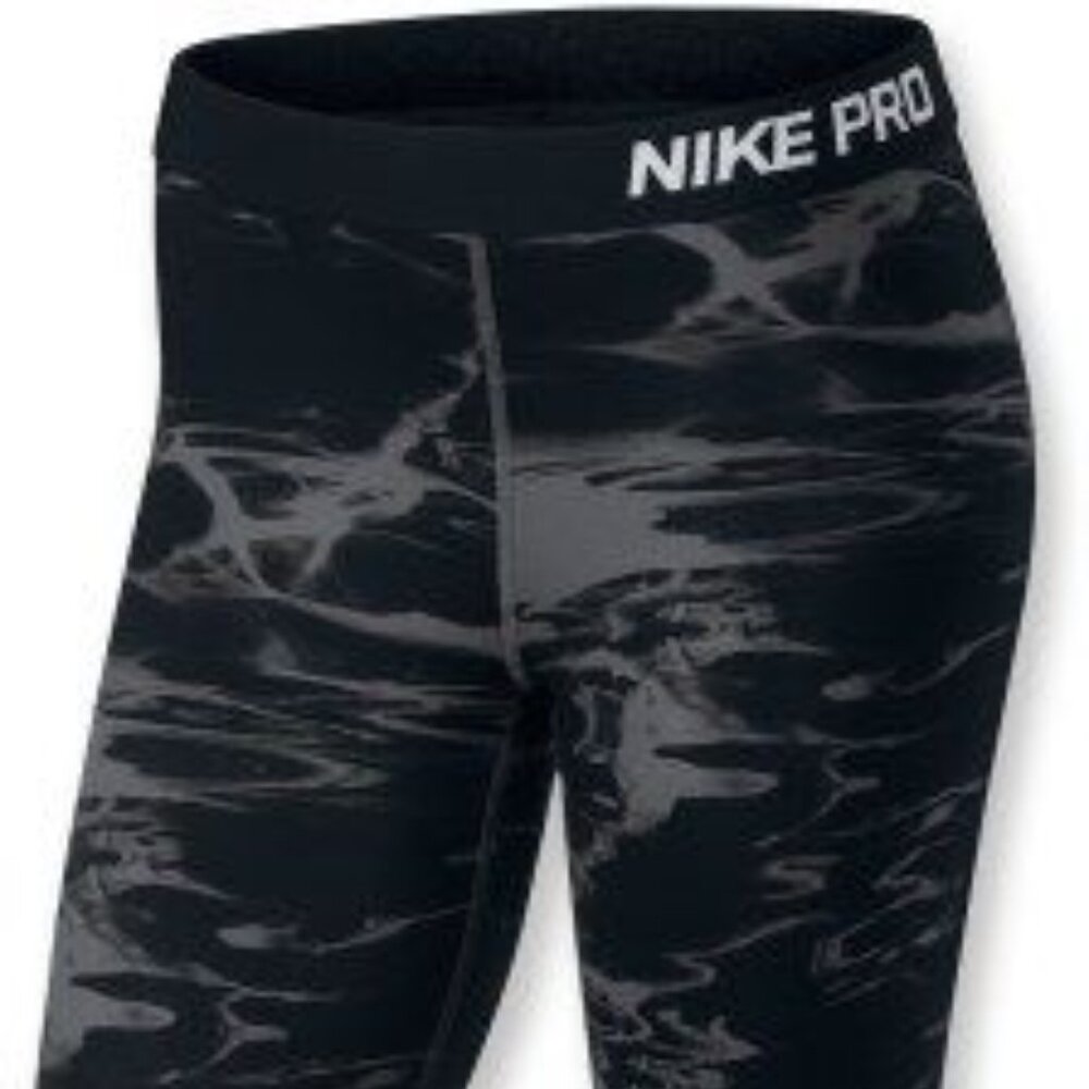 Nike Pro Cool Dri Fit Women's Capri Pants Compression Medium